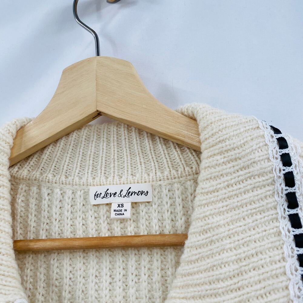 for love & lemons Jade cream lace collar tie back cardigan - Picture 7 of 9